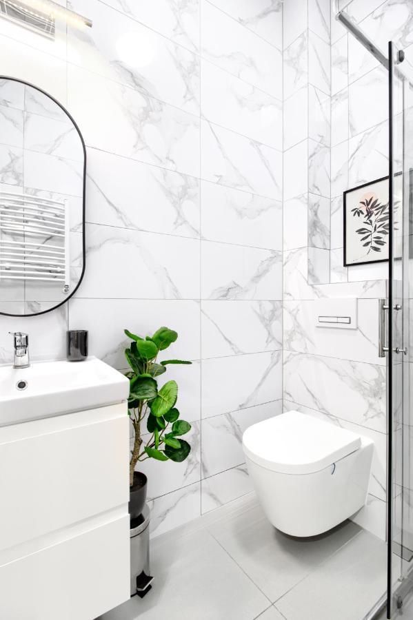 Apartment Wyspa Solna By Vacation - Basen, Sauna, Jacuzzi, Silownia W Cenie Kolobrzeg